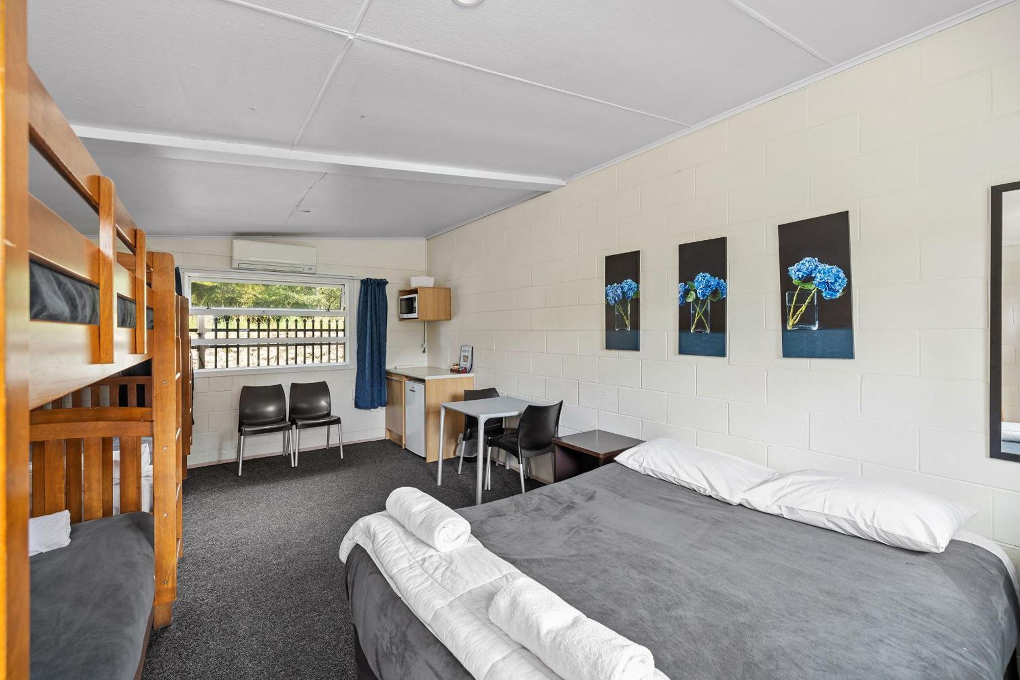 Mawley Holiday Park Masterton Extérieur photo